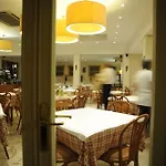 Al Faro 酒店 3*