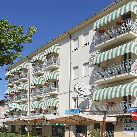 Al Faro 3* 체르비아